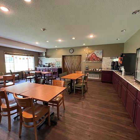 Country Inn Walker Ngoại thất bức ảnh