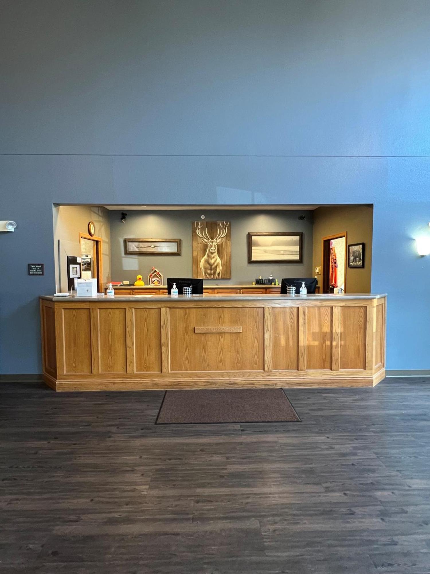 Country Inn Walker Ngoại thất bức ảnh